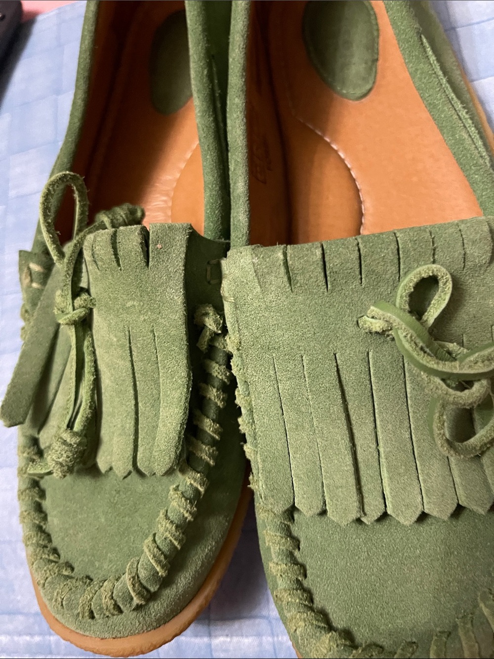 Fossil Olive Green Suede Fringe Moccasins for Women - Picture 2 of 9
